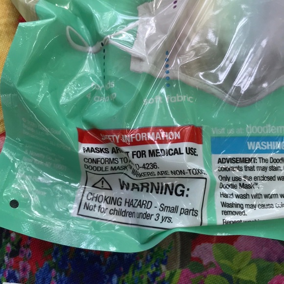 NWT 13 Reusable Children’s Face Masks 3 Packs of 3 & 1Pk of 4 Doodle Masks Space - Picture 11 of 16